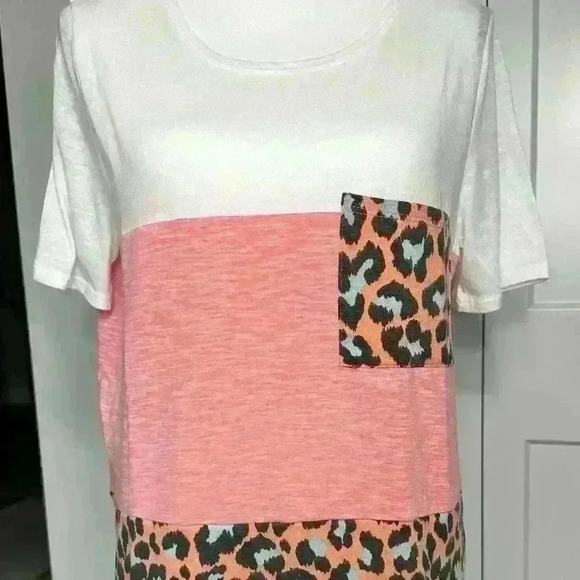 NWT Turquoise Heifer Boutique Bibi Brand Short Sleeve Top - Picture 1 of 8